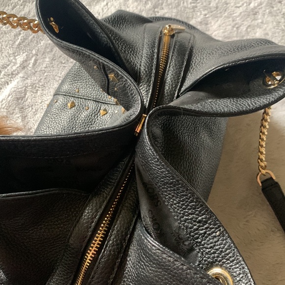 Michael Kors handbag (includes matching wallet) - Picture 7 of 11